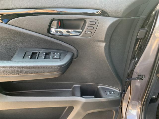 used 2022 Honda Pilot car, priced at $35,277