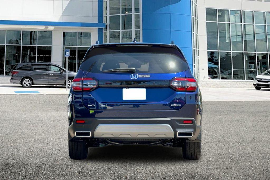 new 2025 Honda Pilot car, priced at $51,095