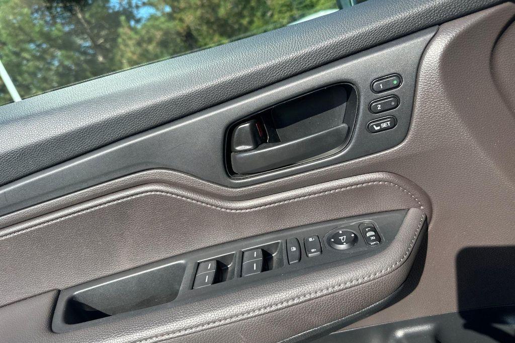 used 2018 Honda Odyssey car, priced at $23,377