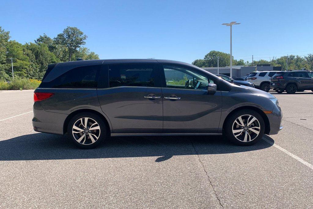 used 2023 Honda Odyssey car, priced at $41,977