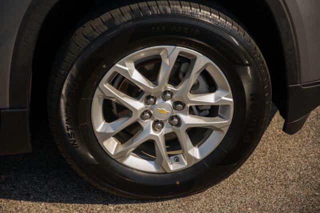 used 2018 Chevrolet Traverse car, priced at $19,340