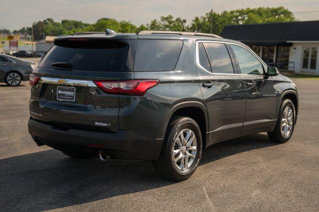 used 2021 Chevrolet Traverse car, priced at $23,995