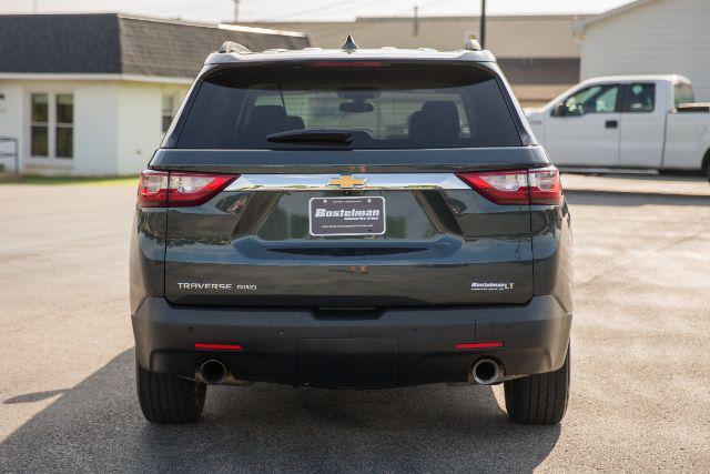 used 2021 Chevrolet Traverse car, priced at $23,995