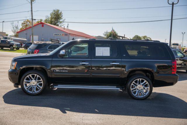 used 2014 Chevrolet Suburban car, priced at $19,290