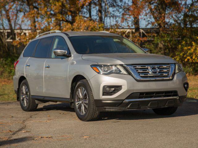 used 2019 Nissan Pathfinder car, priced at $19,295