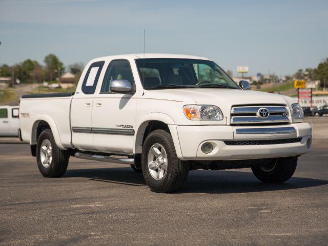 used 2005 Toyota Tundra car, priced at $17,195