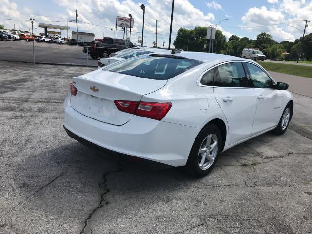 used 2018 Chevrolet Malibu car, priced at $16,185