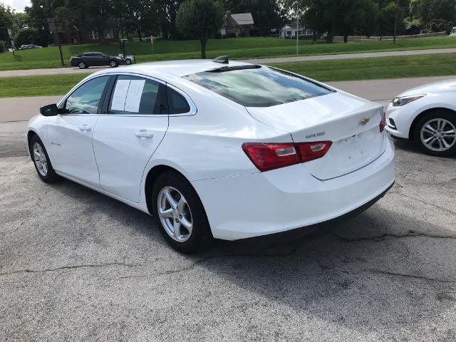 used 2018 Chevrolet Malibu car, priced at $16,185