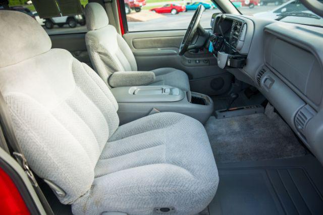 used 1998 Chevrolet Tahoe car, priced at $32,000