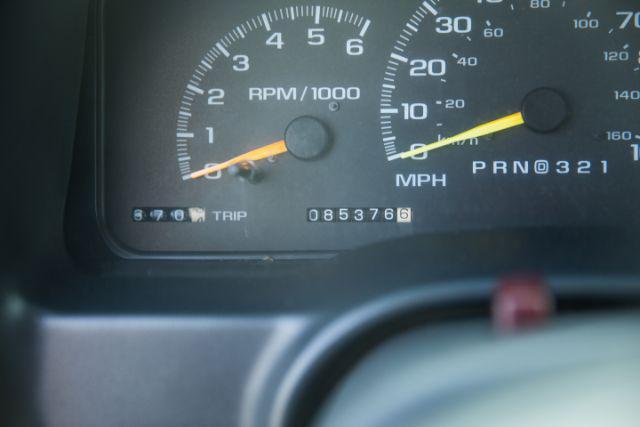 used 1998 Chevrolet Tahoe car, priced at $32,000