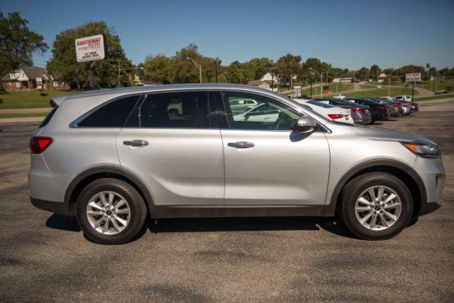 used 2019 Kia Sorento car, priced at $18,220