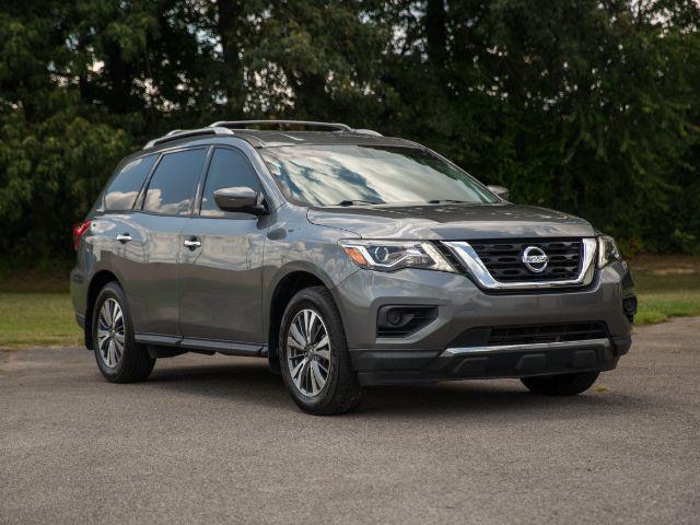 used 2020 Nissan Pathfinder car, priced at $18,940