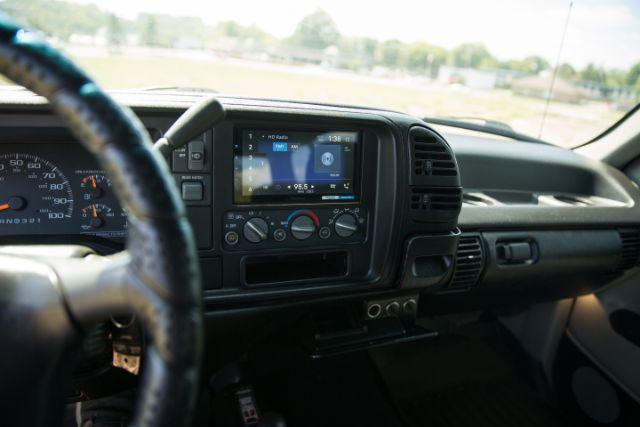 used 1995 Chevrolet Tahoe car, priced at $29,995