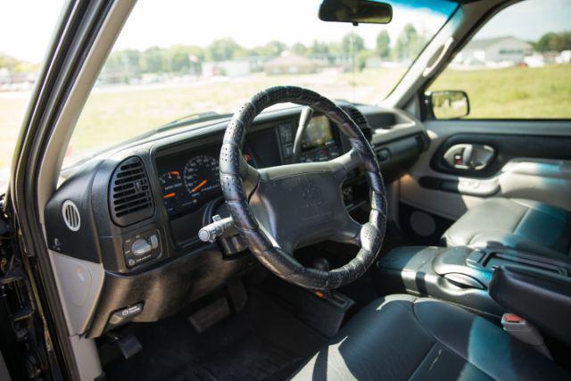 used 1995 Chevrolet Tahoe car, priced at $29,995