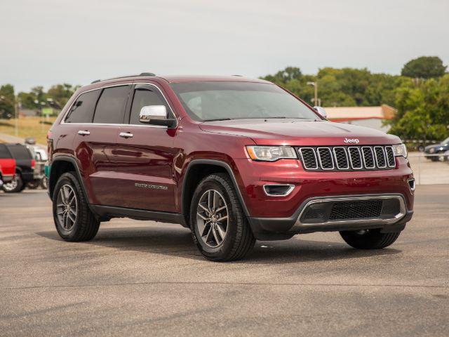 used 2018 Jeep Grand Cherokee car, priced at $16,090