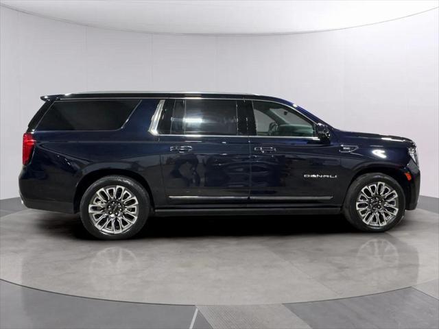 used 2023 GMC Yukon XL car, priced at $76,981