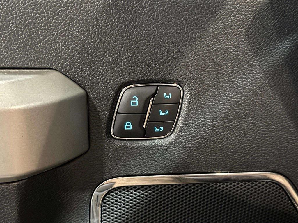used 2022 Ford F-250 car, priced at $68,999