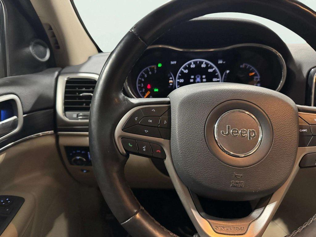 used 2020 Jeep Grand Cherokee car, priced at $27,189