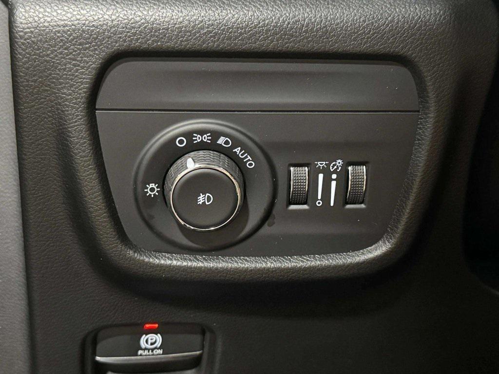 used 2023 Jeep Grand Cherokee car, priced at $43,983
