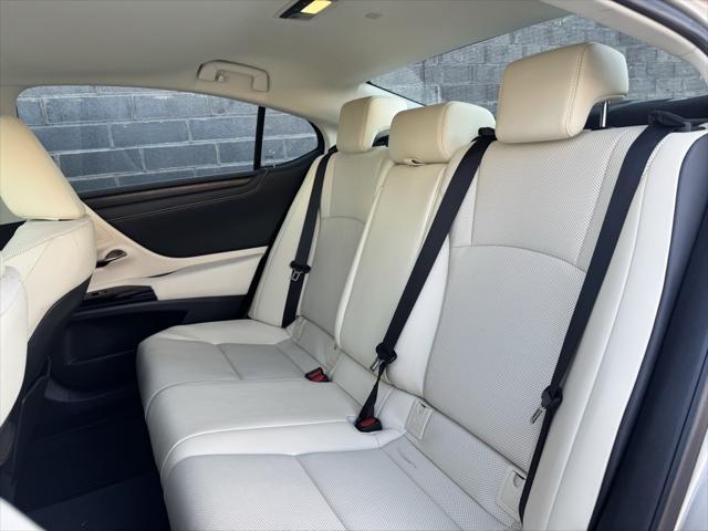 used 2022 Lexus ES 250 car, priced at $34,739