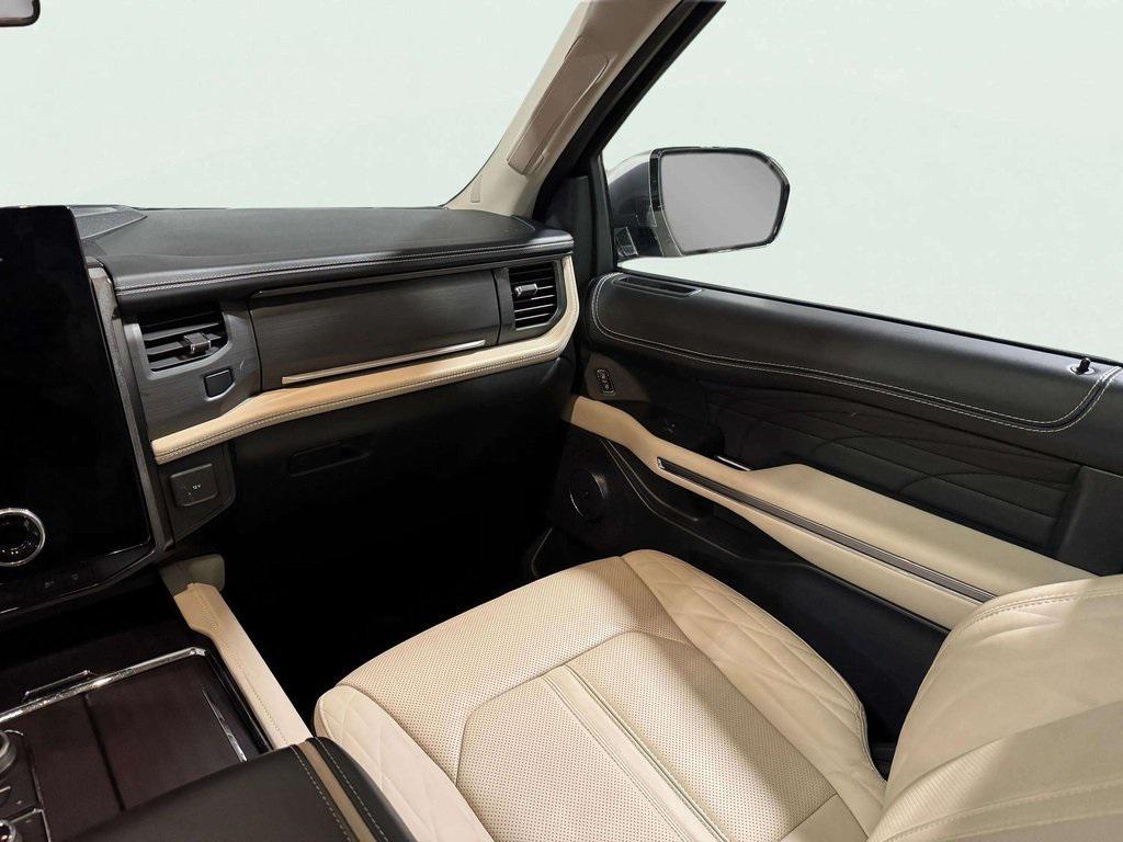 used 2022 Ford Expedition car, priced at $54,999
