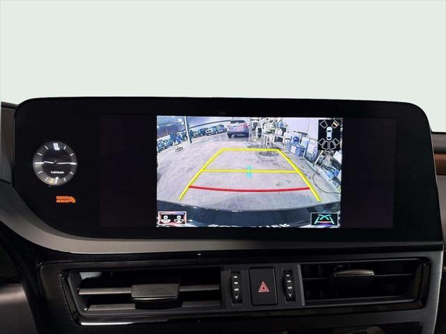 used 2022 Lexus ES 350 car, priced at $33,859