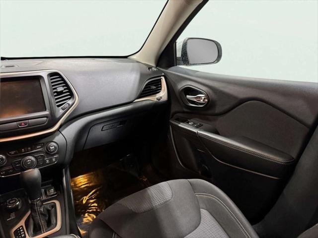 used 2015 Jeep Cherokee car, priced at $13,999