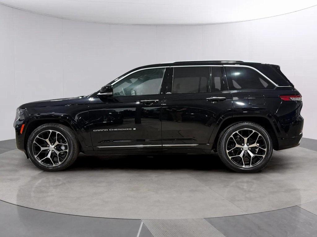 used 2023 Jeep Grand Cherokee car, priced at $46,999