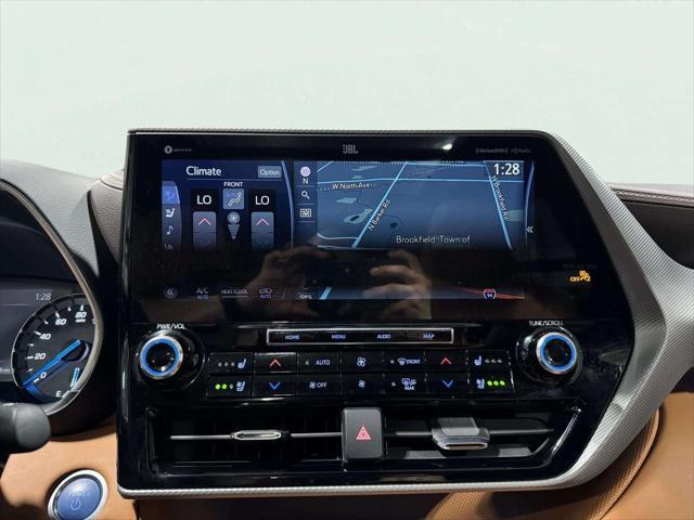 used 2021 Toyota Highlander Hybrid car, priced at $47,499