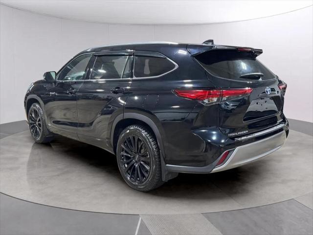 used 2021 Toyota Highlander Hybrid car, priced at $47,499