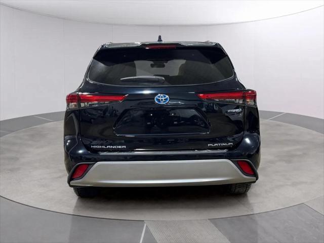 used 2021 Toyota Highlander Hybrid car, priced at $47,499