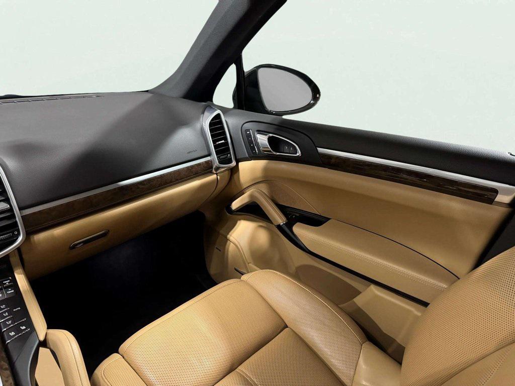 used 2018 Porsche Cayenne car, priced at $24,799