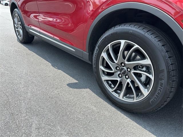 used 2022 Lincoln Corsair car, priced at $27,990