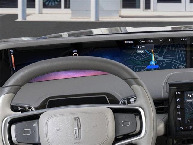 new 2025 Lincoln Nautilus car