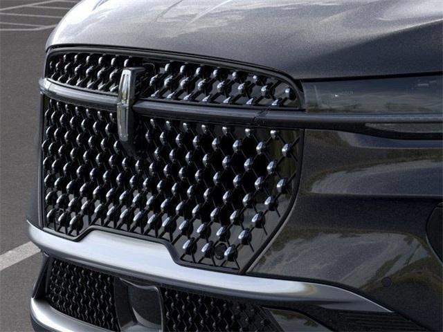 new 2025 Lincoln Nautilus car