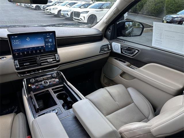 used 2022 Lincoln Navigator car, priced at $63,999