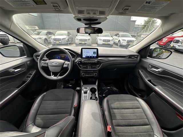 used 2022 Ford Escape car, priced at $25,495