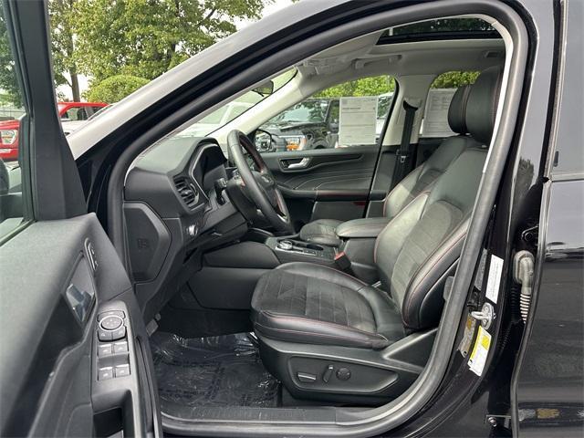 used 2022 Ford Escape car, priced at $25,495
