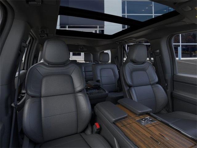 new 2024 Lincoln Navigator car, priced at $98,705