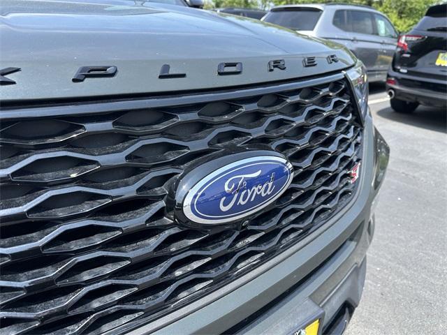 used 2022 Ford Explorer car, priced at $39,999