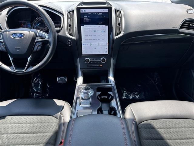 used 2021 Ford Edge car, priced at $30,250