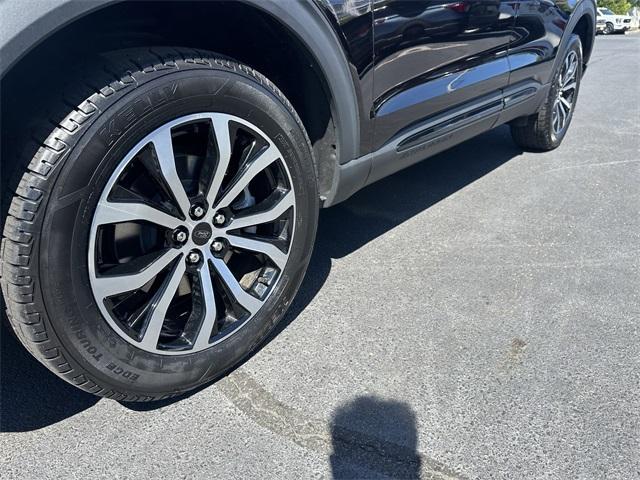 used 2022 Ford Explorer car, priced at $36,800