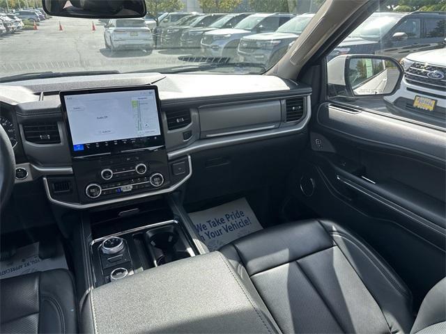 used 2022 Ford Expedition car, priced at $50,200