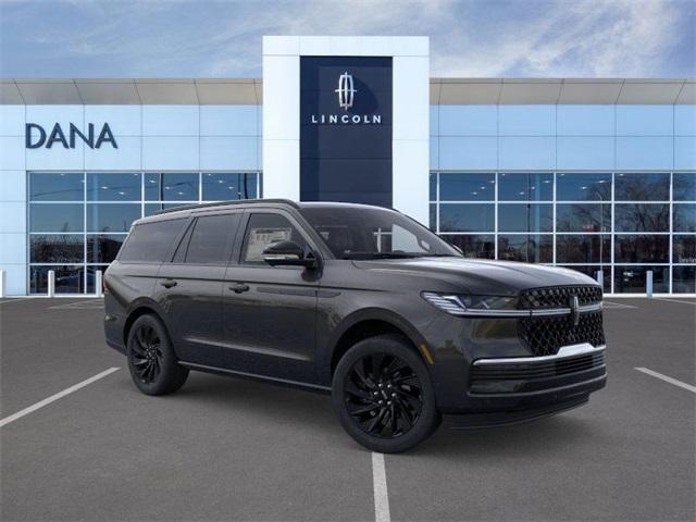 new 2025 Lincoln Navigator car, priced at $108,555