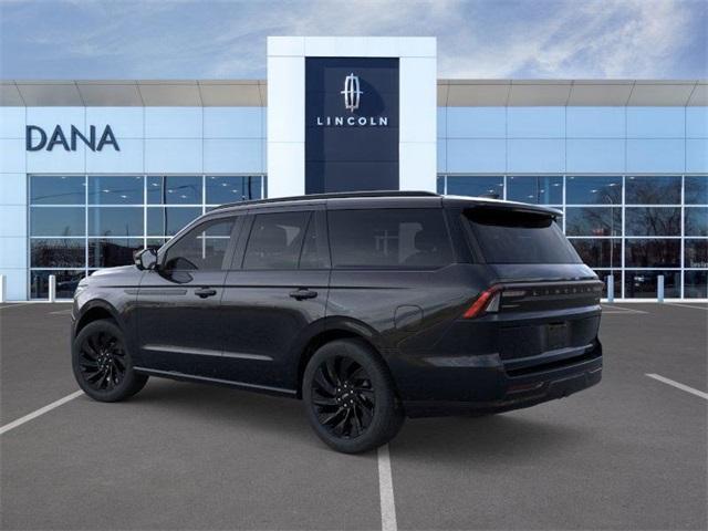 new 2025 Lincoln Navigator car, priced at $108,555
