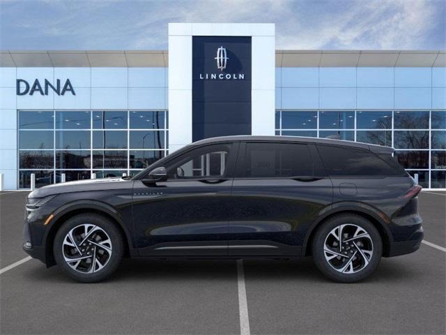 new 2025 Lincoln Nautilus car