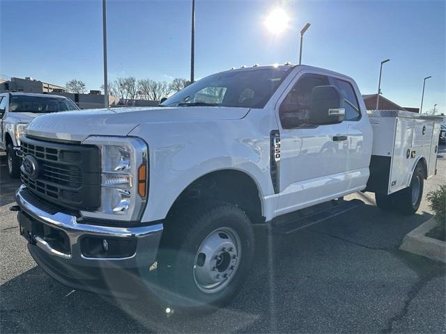 new 2024 Ford F-350 car, priced at $72,465