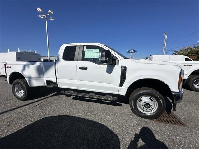 new 2024 Ford F-350 car, priced at $50,555