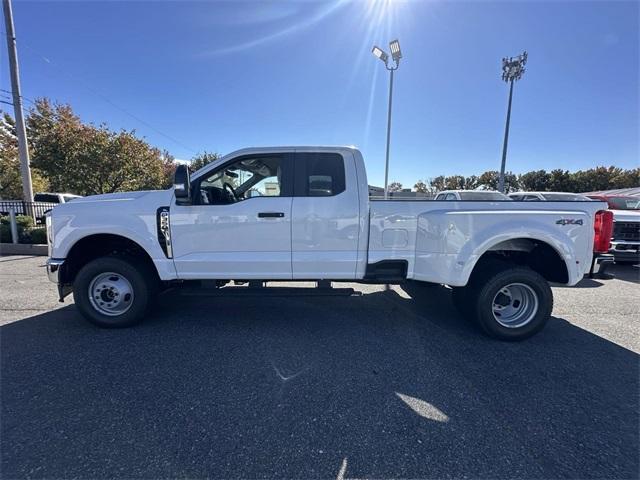 new 2024 Ford F-350 car, priced at $50,555