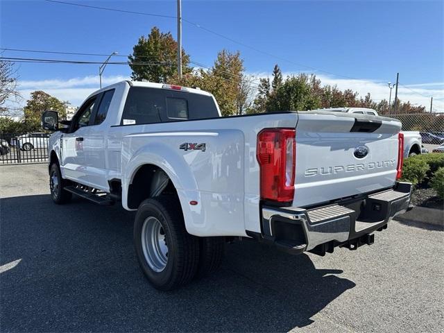 new 2024 Ford F-350 car, priced at $50,555